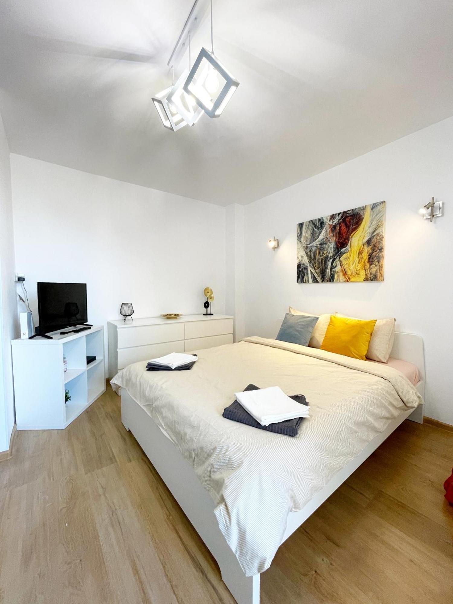 Alegro Studio Apartment Bukarest Eksteriør billede